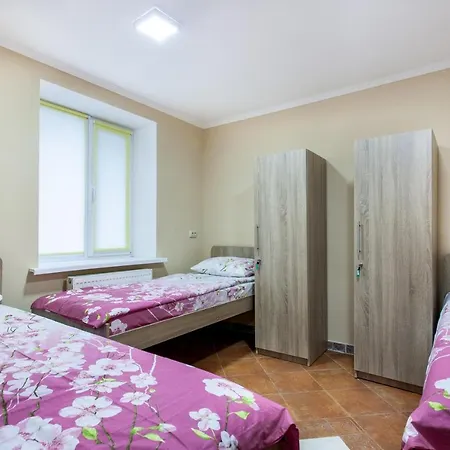 Hostel Color